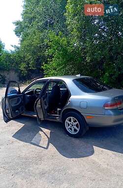 Седан Mazda 626 1995 в 