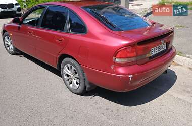 Хэтчбек Mazda 626 1993 в 