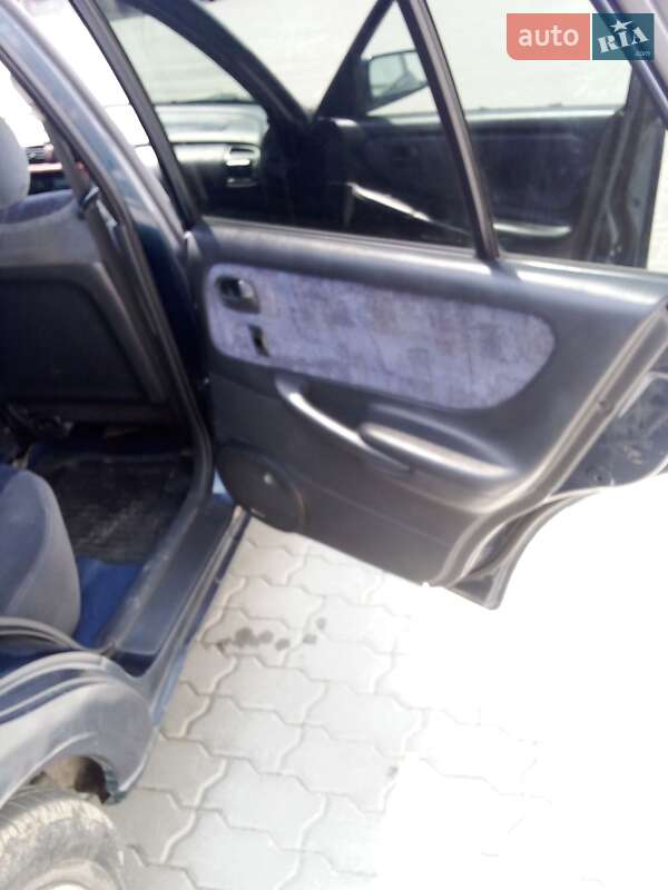 Універсал Mazda 626 1999 в Бориславі