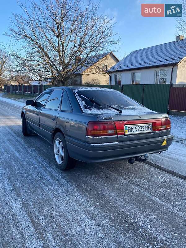 Mazda 626 1990 Mazda 626 1990