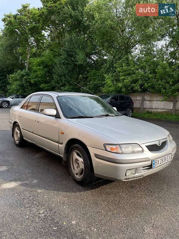 Седан Mazda 626 1999 в 