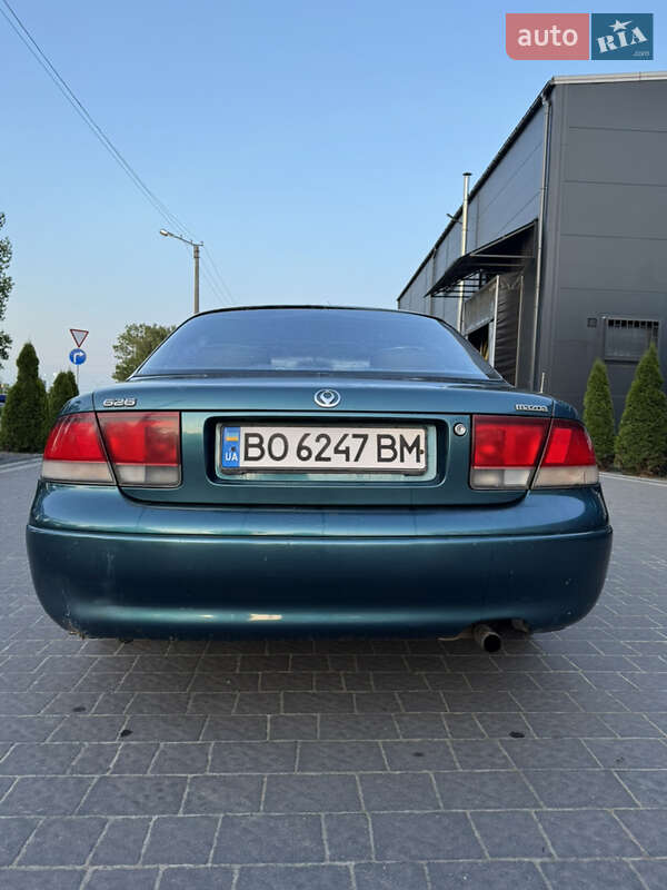 Седан Mazda 626 1992 в Ивано-Франковске
