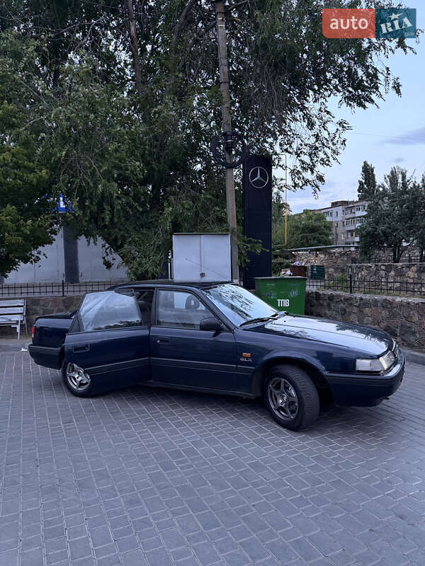 Седан Mazda 626 1991 в Миколаєві