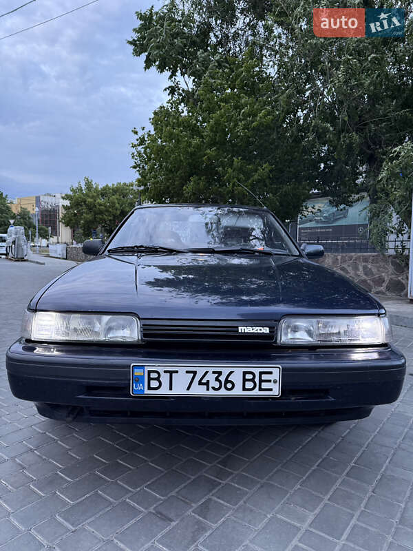 Седан Mazda 626 1991 в Миколаєві