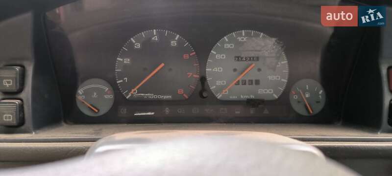 Хэтчбек Mazda 626 1991 в Кременчуге фото 3 Хэтчбек Mazda 626 1991 в Кременчуге