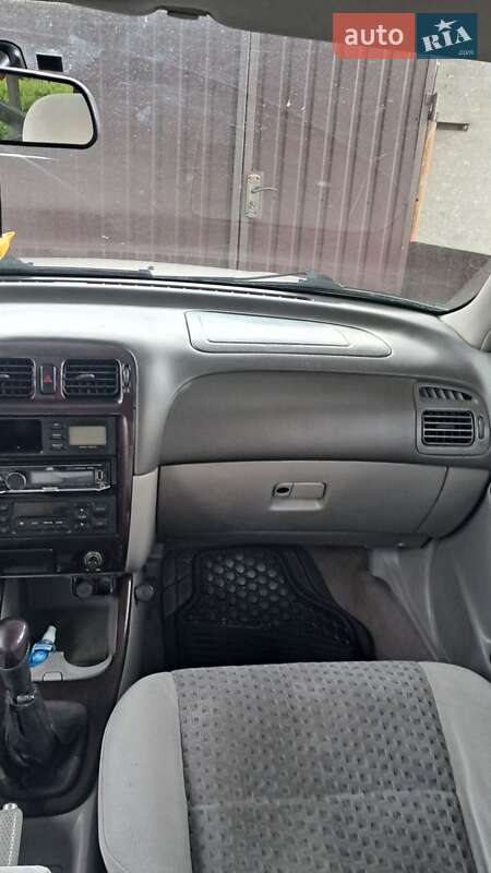 Универсал Mazda 626 2000 в Кагарлыке
