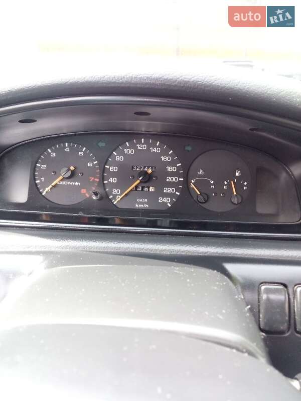 Хэтчбек Mazda 626 1996 в Надворной