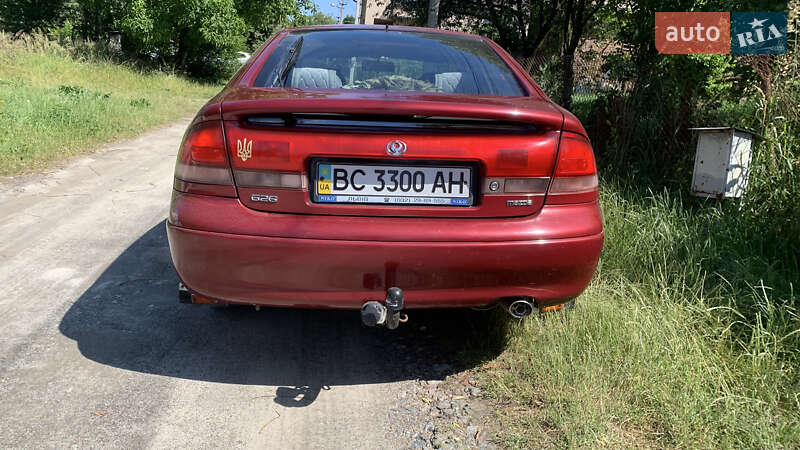 Седан Mazda 626 1998 в Львове