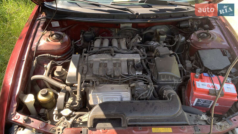 Седан Mazda 626 1998 в Львове