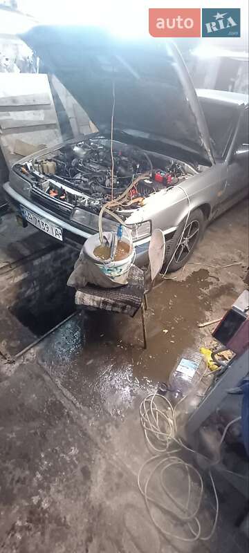 Хетчбек Mazda 626 1989 в Великій Багачці