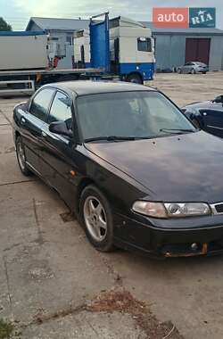 Седан Mazda 626 1994 в Луцке