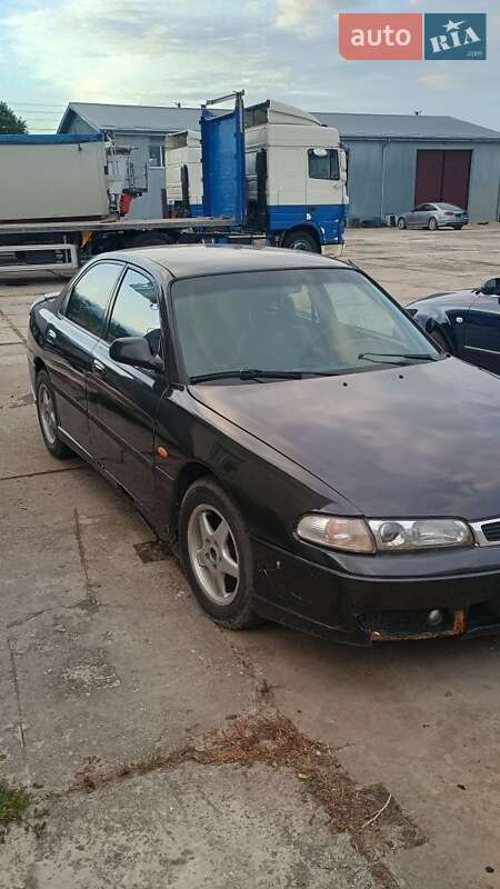 Седан Mazda 626 1994 в 