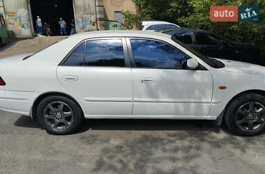 Седан Mazda 626 1998 в Киеве
