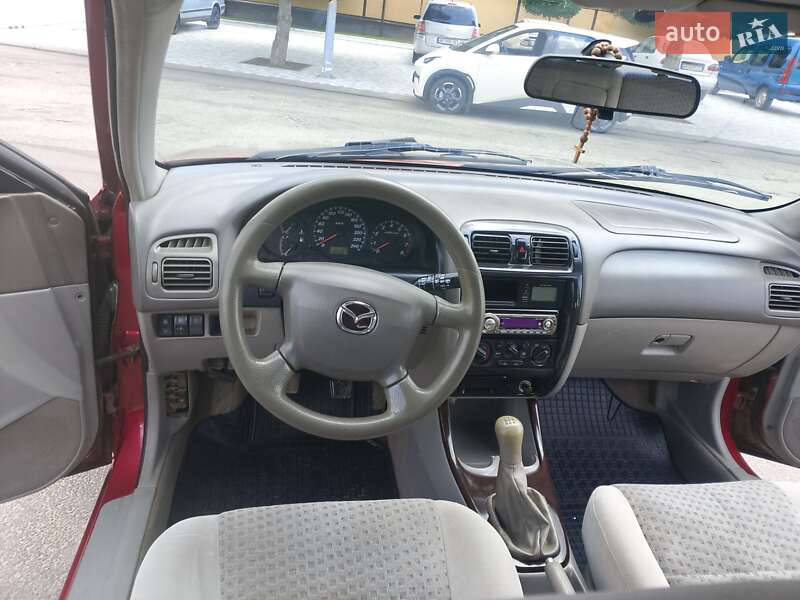 Хэтчбек Mazda 626 2000 в Запорожье фото 3 Хэтчбек Mazda 626 2000 в Запорожье