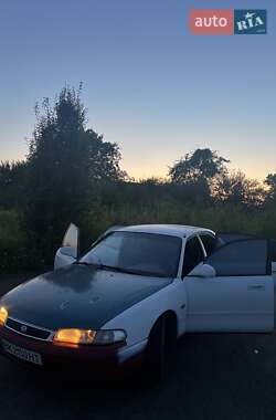 Седан Mazda 626 1993 в 