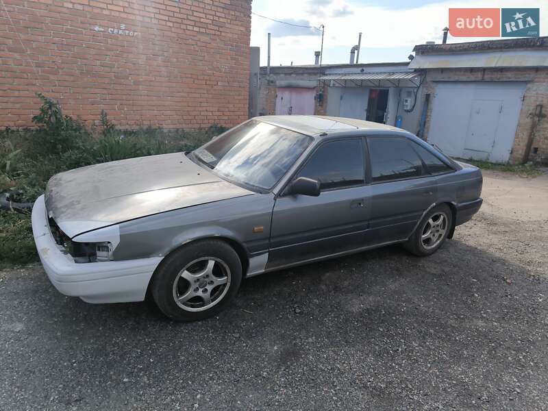 Хэтчбек Mazda 626 1991 в Полтаве