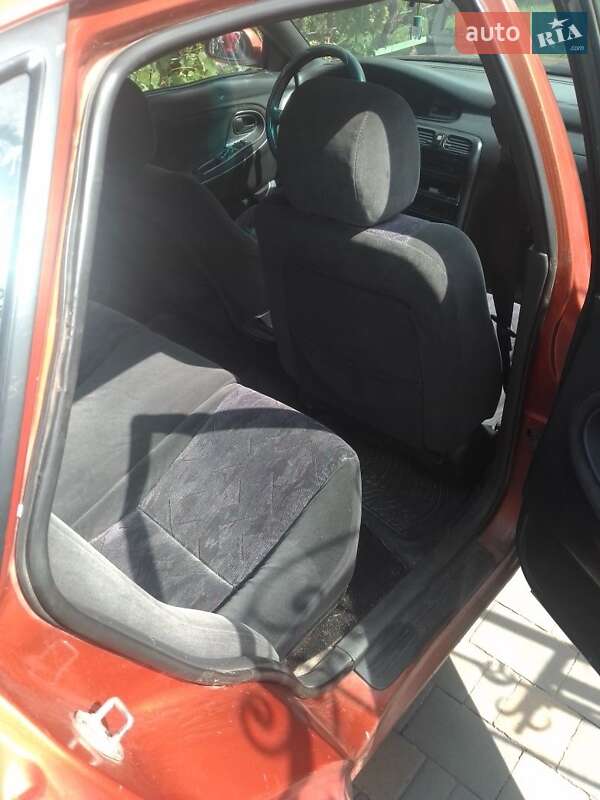 Универсал Mazda 626 1995 в Луцке