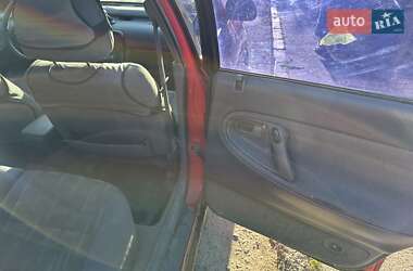 Хэтчбек Mazda 626 1993 в 