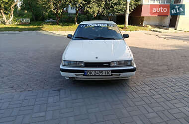 Седан Mazda 626 1988 в 