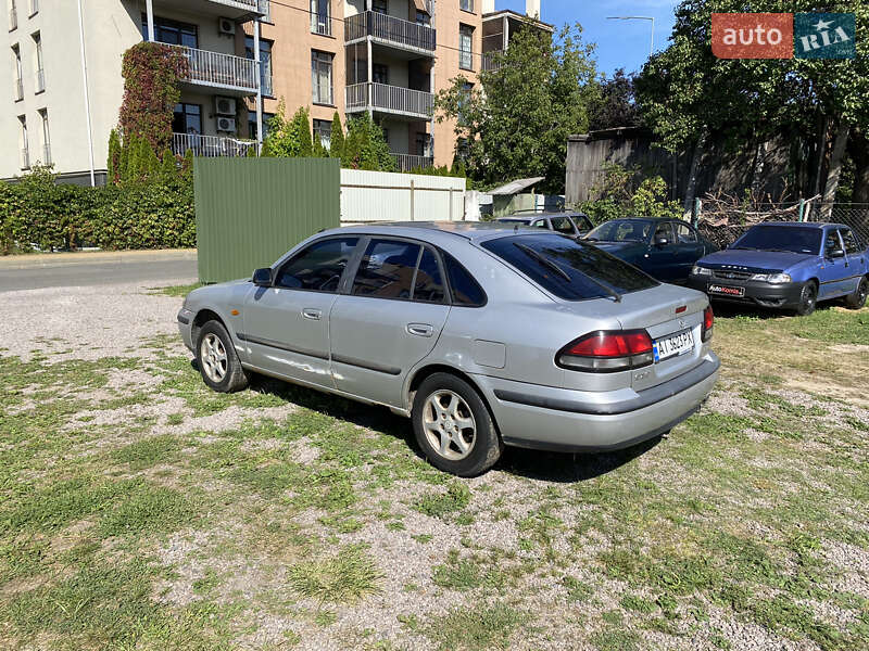 Хетчбек Mazda 626 1999 в Києві