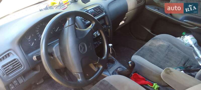 Универсал Mazda 626 1999 в Владимире