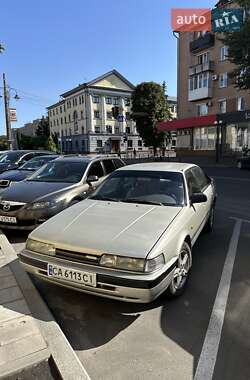 Седан Mazda 626 1991 в  фото 3 Седан Mazda 626 1991 в