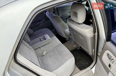 Седан Mazda 626 2002 в 