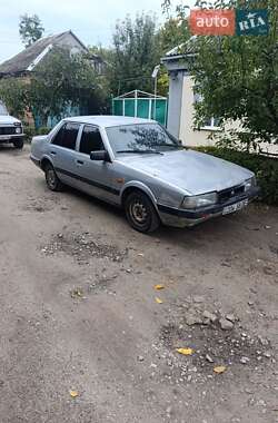 Седан Mazda 626 1987 в 