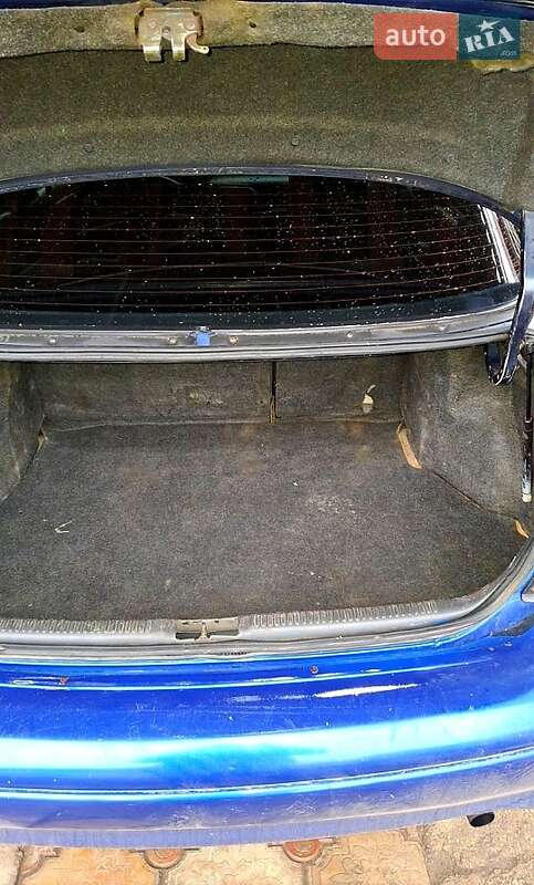 Седан Mazda 626 1996 в Харькове