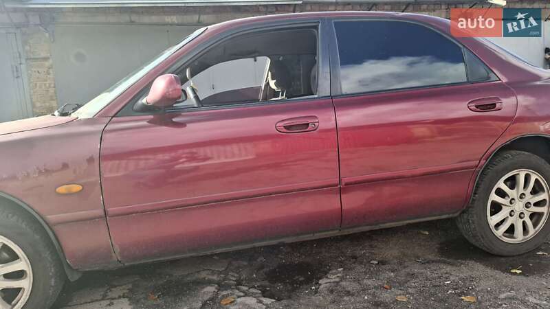 Седан Mazda 626 1993 в Києві фото 4 Седан Mazda 626 1993 в Києві