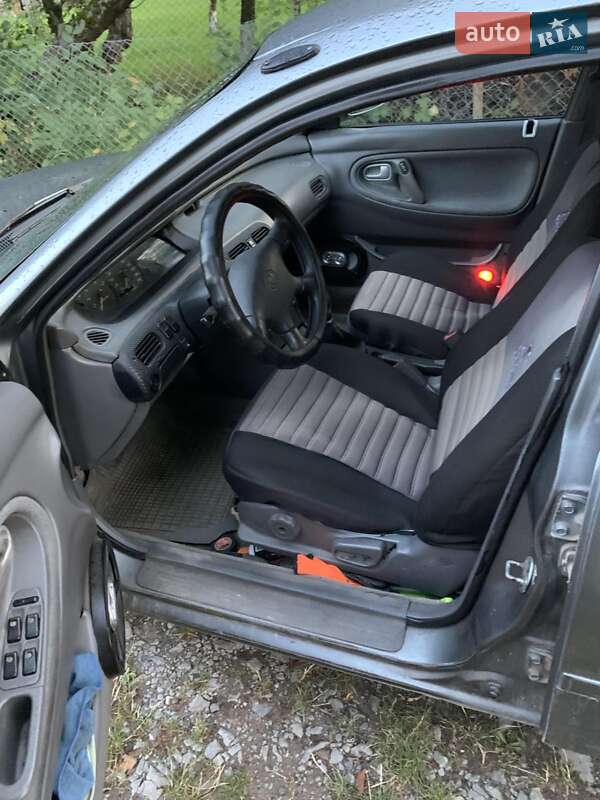 Седан Mazda 626 1993 в Борщеве фото 6 Седан Mazda 626 1993 в Борщеве