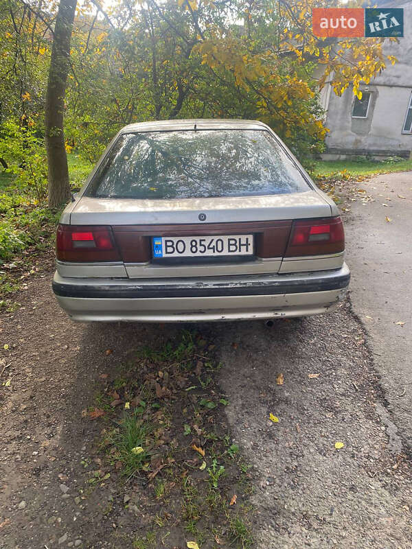 Хэтчбек Mazda 626 1989 в Галиче