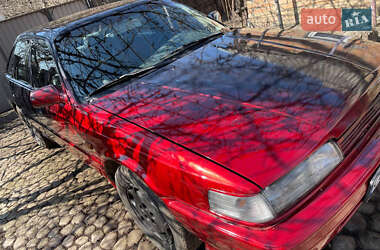 Хэтчбек Mazda 626 1990 в 