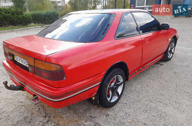 Седан Mazda 626 1989 в 