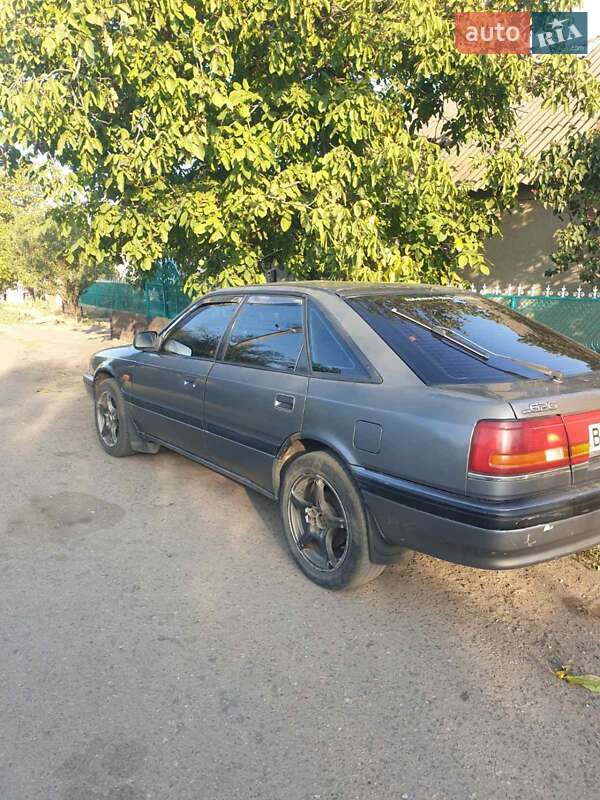 Хетчбек Mazda 626 1991 в Арцизові фото 4 Хетчбек Mazda 626 1991 в Арцизові