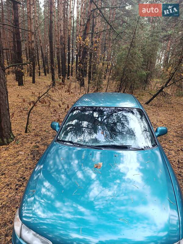 Седан Mazda 626 1996 в Павлограді