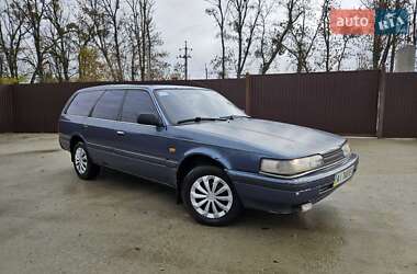 Универсал Mazda 626 1989 в Обухове