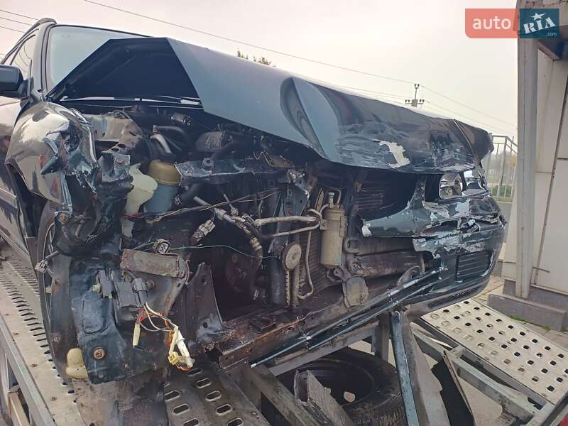 Универсал Mazda 626 1998 в Кривом Роге