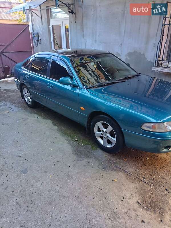 Хетчбек Mazda 626 1994 в Ізмаїлі фото 5 Хетчбек Mazda 626 1994 в Ізмаїлі