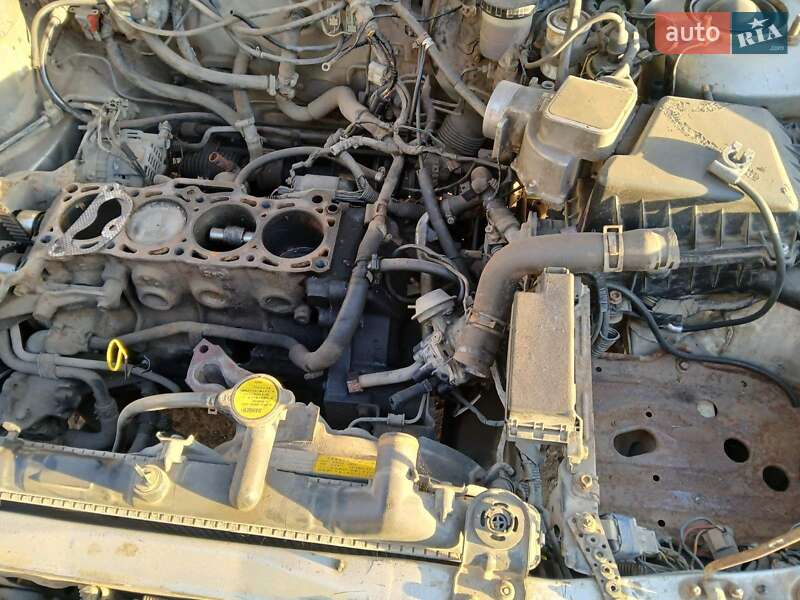 Седан Mazda 626 1989 в Ужгороді