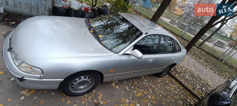 Хетчбек Mazda 626 1992 в Києві