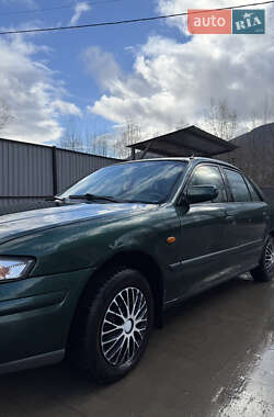 Седан Mazda 626 1997 в Верховине