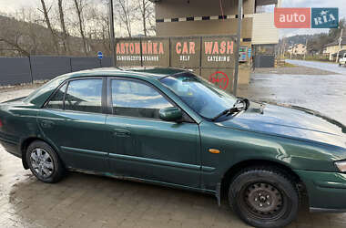 Седан Mazda 626 1997 в Верховине