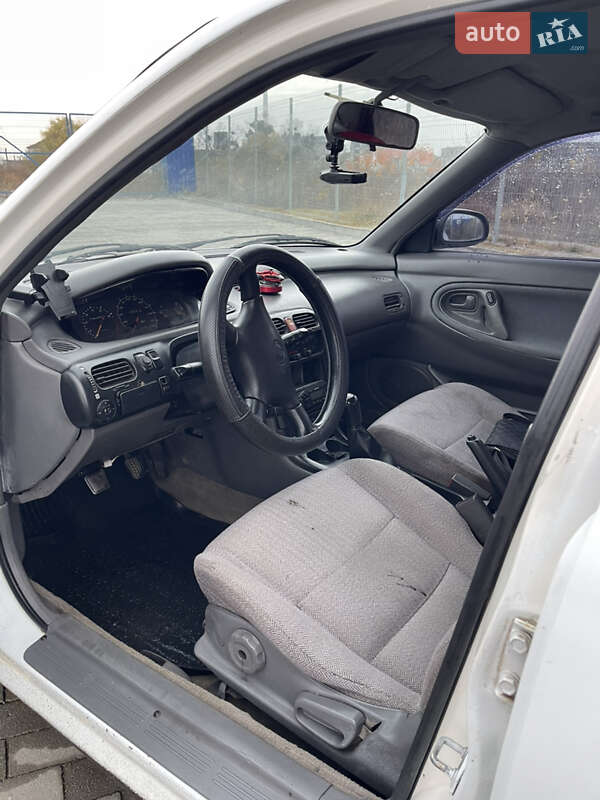 Седан Mazda 626 1992 в Вінниці