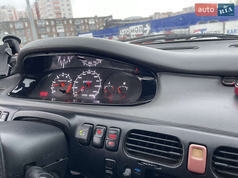 Седан Mazda 626 1992 в Вінниці