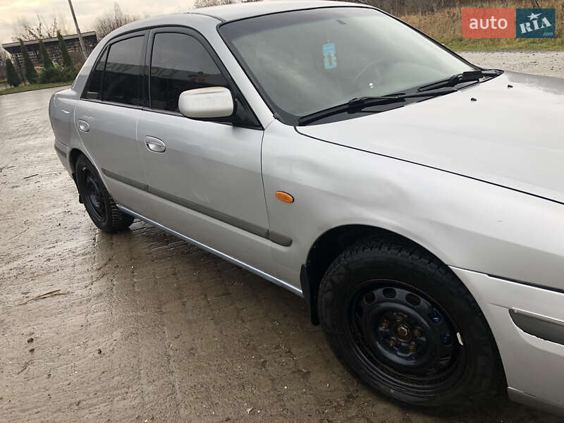 Седан Mazda 626 1998 в Самборе