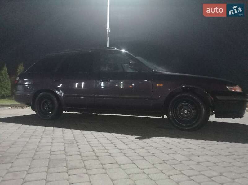 Універсал Mazda 626 1998 в Львові