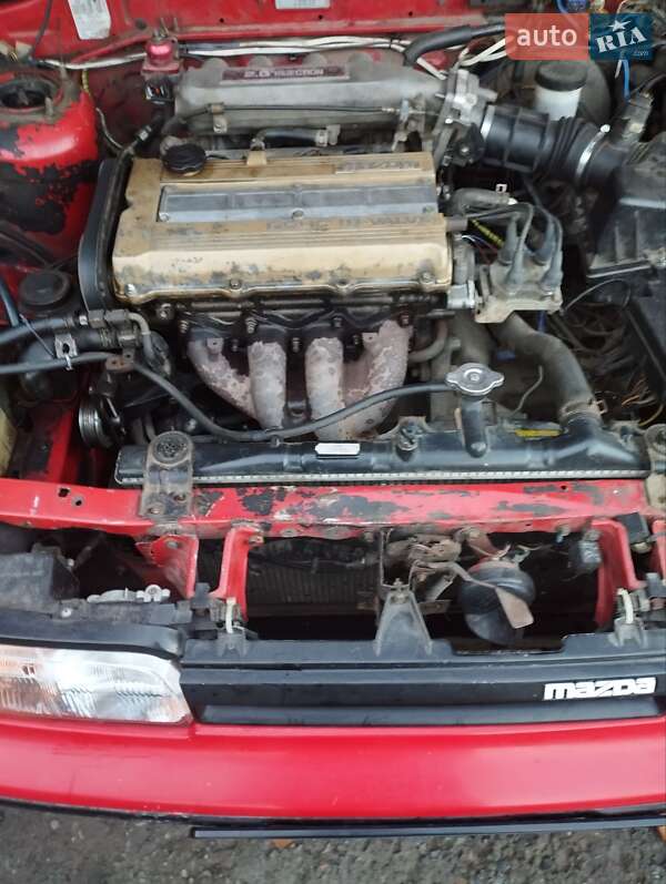 Купе Mazda 626 1990 в Кривом Роге