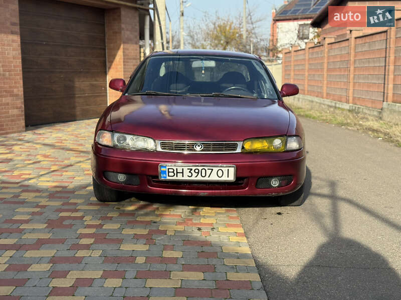 Седан Mazda 626 1993 в Одессе
