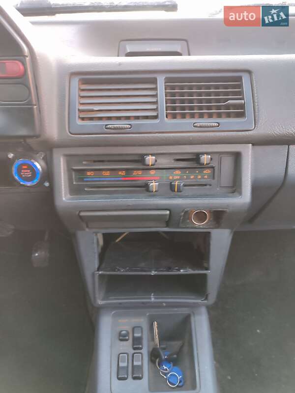 Хэтчбек Mazda 626 1986 в Луцке